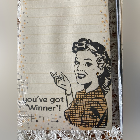 NWT magnetic Notepads WINE & BEER Fun Novelty Pair 9 1/2” x 2 3/4” GREAT… - Picture 3 of 6